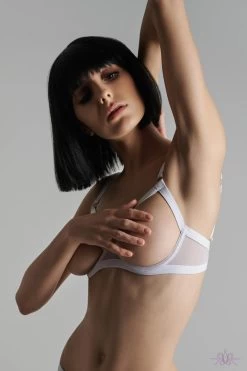 Maison Close Pure Tentation White Naked Breast Bra -Fun Shop Mayfair Stockings608510 pure tentation blanc 0461 2000x2000 85