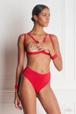 Maison Close Tapage Nocturne Red Openable High Waist Thong With Cuffs 17 Maison Close Tapage Nocturne Red Openable High Waist Thong With Cuffs -Fun Shop Mayfair Stockings608647 9 15